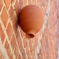 Nichoirs Artisanaux en Poterie | Abri Décoratif et Écologique pour Oiseaux
