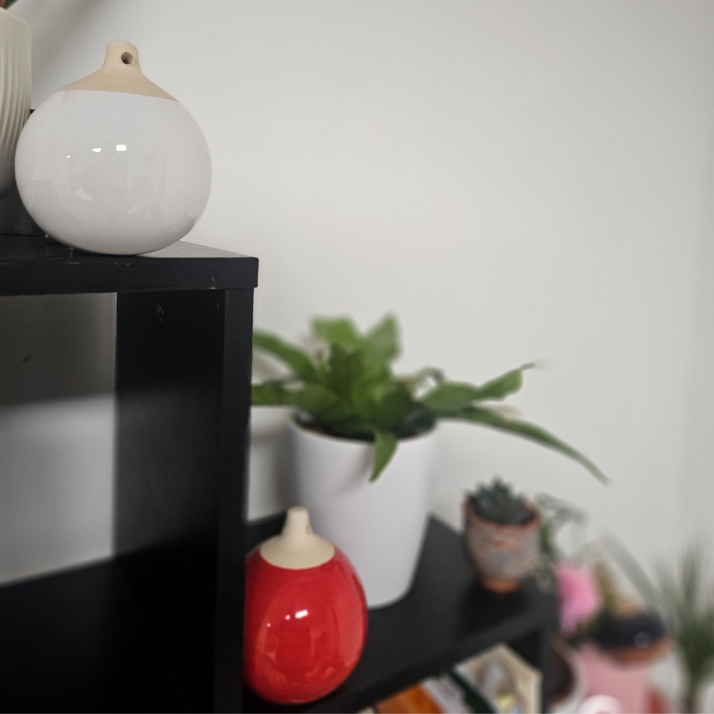 Boule de Noël en Céramique Artisanale – Fait Main en France | Atelier Lutton