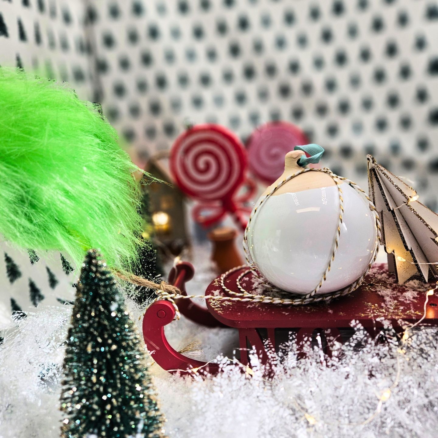 Boule de Noël en céramique émaillée – Fait main en France