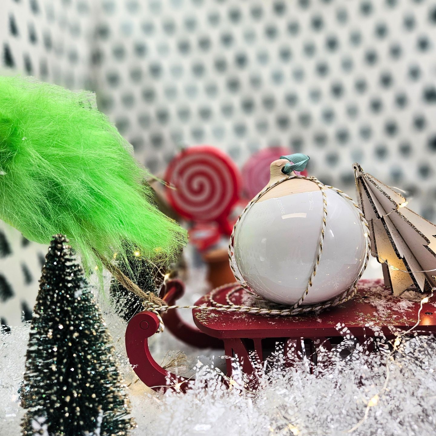 Boule de Noël en céramique émaillée – Fait main en France